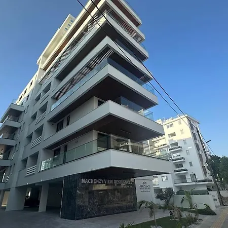 Mackenzie Sands 2 Bdr Luxe Flat Lägenhet Larnaca