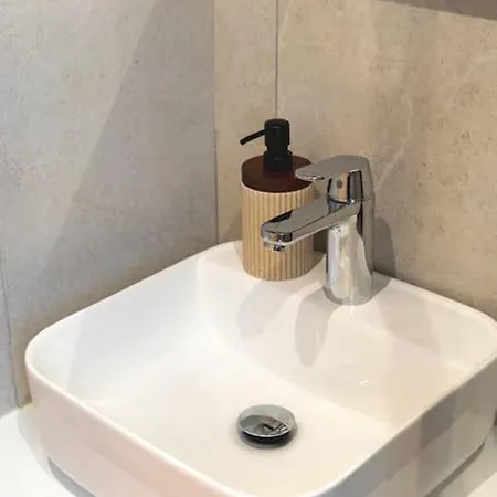Lägenhet Mackenzie Sands 2 Bdr Luxe Flat Larnaca